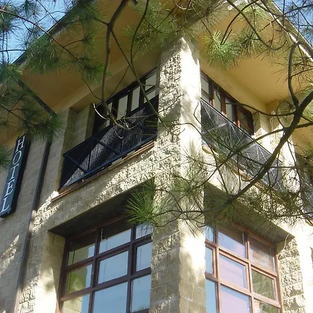 Prau Riu Hyundai-asturdai Hotel *