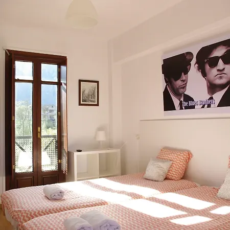 Prau Riu Hyundai-asturdai * Llanes