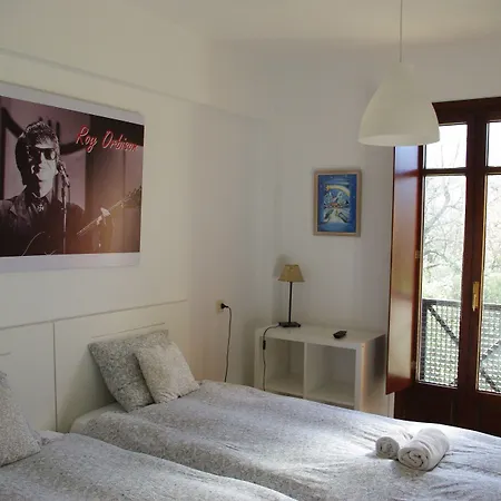 Prau Riu Hyundai-asturdai * Llanes