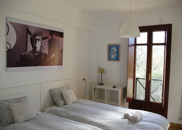 Prau Riu Hyundai-asturdai * Llanes